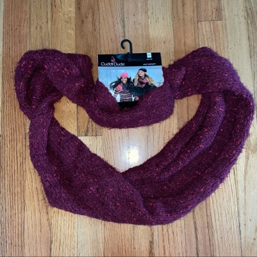 NWT oblong infinity scarf
